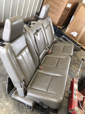 2006-2009 Ram 2500 3500 Mega Cab Rear Tan Leather Seat NO MIDDLE HEADREST Foto 1 de 4