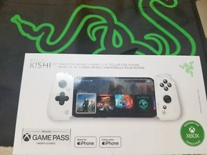 Razer Kishi V2 Mobile Gaming Controller for iPhone V2, White - Picture 1 of 3