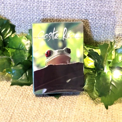 Tarjetas de juego tamaño poker de Costa Rica.  Recubierto de plástico. Precintado en caja.  Recuerdo.  Foto 1 de 4