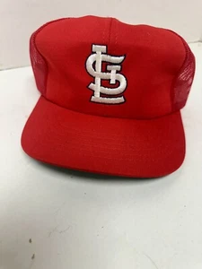 NOS ST. LOUIS CARDINALS MESH TRUCKERS MLB CAP ONE SIZE FITS MOST CK DESCRIPTION - Bild 1 von 3