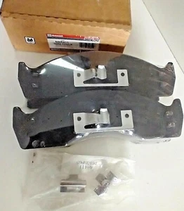 New Disc Brake Pad Set Lining Kit Front MOTORCRAFT NBR-411 - Picture 1 of 6