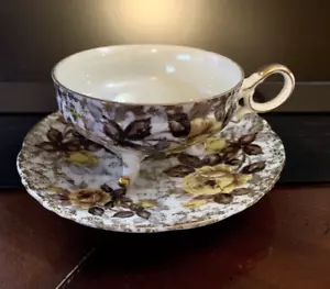 Rossetti Hand Painted Japan Teacup And Saucer - Yellow Rose with gold accents - Picture 1 of 9