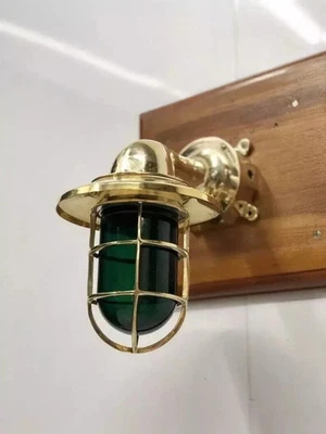 复古航海黄铜壁灯带绿色玻璃 | 船用散装头灯具 — 第 1/4 张图片