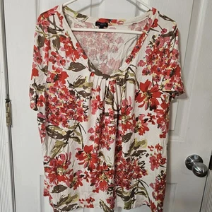 Talbots Top Womens Plus Size 3X Tropical Floral V-Neck T Shirt Red Short Sleeve - Picture 1 of 8