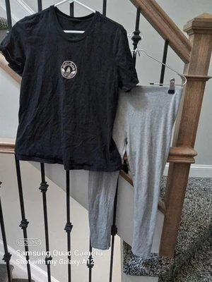 Niñas Adidas Negro Logo T y Rosa Terciopelo Gris Leggings Talla 10/12 - Usados Foto 1 de 4