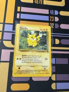 Pikachu 60/64 Pokemon Card Jungle Set Tcg HP - Picture 1 of 2