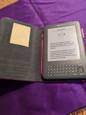 Amazon Kindle 3rd Gen 4GB D00901 eBook Reader Grey , read description please - Image 1 of 4