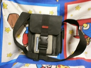 Estuche de transporte Gameboy Advance marca Nintendo OEM con correa DE COLECCIÓN - Imagen 1 de 3