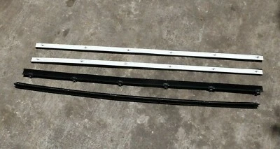 DAIHATSU F70 TAFETÁN ROCOSO TIRA CLIMÁTICA GOMA VIDRIO JUEGO DE CINTURÓN DE PUERTA NUEVO Foto 1 de 4