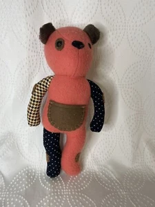 Rosa Thready Bear handgefertigt am Westjordanland für gefährdete Kinder - Bild 1 von 4