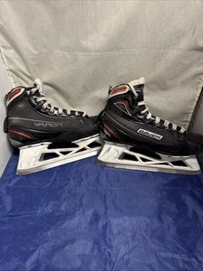 Bauer Vapor X700 Ice Hockey Goalie Skates Junior Size 4.5D Shoe 5.5 EUR 38 - Picture 1 of 18