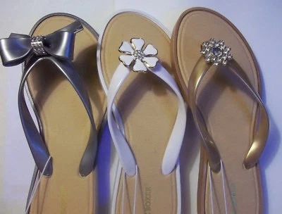  Joe Boxer Flip flops, Thongs or Sandals. Silver CALI or, Gold or WHITE Clarinda - Image 1 of 4