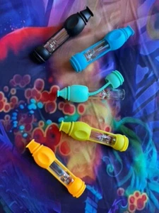 Chillum One Hitter Ciotola in Vetro Silicone Pelle Mano Pipa Scegli Colore - Foto 1 di 4