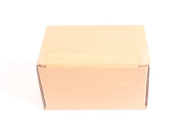 Laird Technology 2400-2500 MHz 135 Degree Directional Antenna SR2405135DA12NF - Image 1 of 4