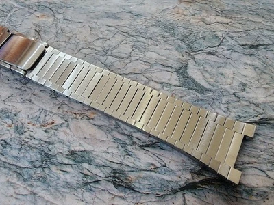 RARE NOS INTEGRATED BRACELET FOR VINTAGE CITIZEN SOLD LINKS Middle space 11mm 2. - Image 1 of 4