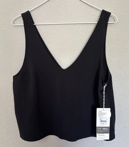 Vuori Women’s Villa Cropped Tank Black - Picture 1 of 2
