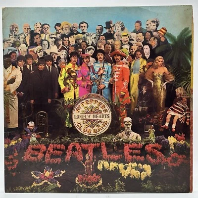 THE BEATLES -SGT PEPPERS LONELY HEARTS CLUB BAND (33 RPM - ITALY FIRST PRESSING) - Imagen 1 de 4