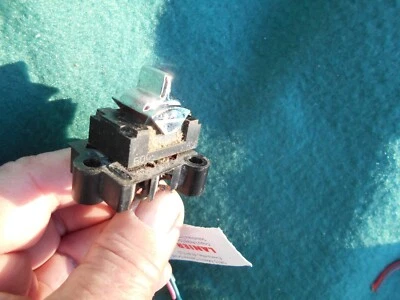 1980 1989 Lincoln Town Car Window Switch 80 81 82 83 84 85 86 87 88 89 - Image 1 of 3