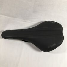 Oval Concepts 344 Saddle with Relief Zone 135 x 280 mm Black & Silver