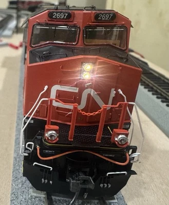 Scaletrains Ho Scale C44-9W. Canadian National 2697. ( Factory Installed Dcc And - Image 1 of 4
