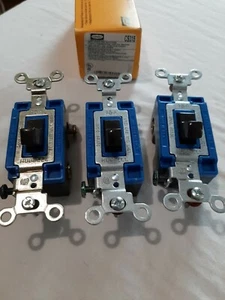 Nuevo Hubbell Lote 3 CS315 3 vías interruptor comercial marrón 15A 120-277 REEMPLAZOS VAC - Imagen 1 de 5