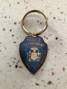 POLIZEIBEHÖRDE NEW YORK GEHÄUSE SCHLÜSSELANHÄNGER. MISST 3 1/2 ZOLL HOCH. - Bild 1 von 1