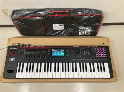 Roland Fantom-06 61-Key Synthesizer Workstation – Professional Keyboard for Stud - Image 1 of 4