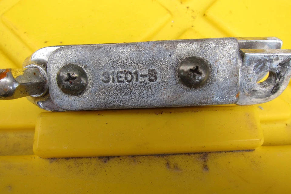 Suzuki GSX-R1300 2004 Hayabusa GSXR estribo Foto 1 de 1