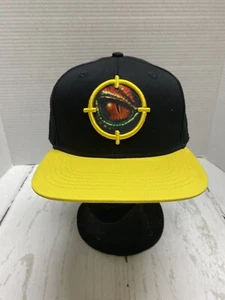 TUROK Cappello Cappello Corsa Limitata Giochi Nintendo N64 Cannocchiale da puntamento Occhio Dinosauro NUOVO - Foto 1 di 5
