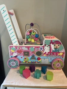 Caminante de actividades para niños pequeños de J’Adore  - Imagen 1 de 4