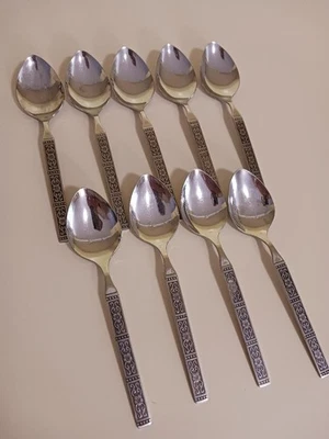 Vintage Oneida Community Stainless Flatware Spoons Set of Nine Isabella Pattern - Image 1 of 4