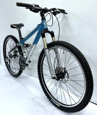 Gary Fisher Cake 3 GS 2005 model (13") teal. In fantastic, original, condition - Image 1 of 3