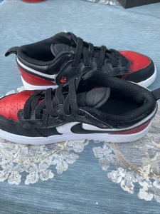 Nike Air Jordan 1 Low GS Bred Toe Black Red Größe 3y - Bild 1 von 9