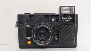 Yashica Full Automatic Focus Motor 35mm Film Camera 38mm 1:28 Lens TESTED - Picture 1 of 13
