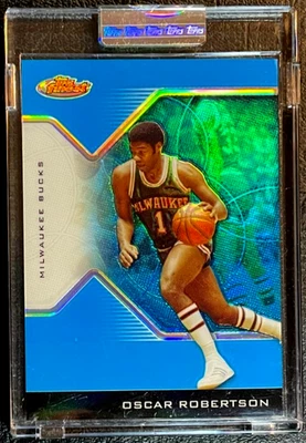 2004-05 Topps Finest Blue Refractor #134 Oscar Robertson Sealed #07/50 Bucks HOF - Image 1 of 2