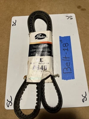 Gates 9540 Standard High Capacity Accessory Drive V-Belt for Automotive Trucks - Image 1 of 4