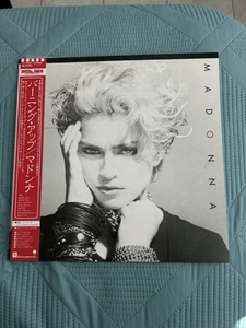 MADONNA - Self Titled ~ LP/Vinyl Japan Japanese w/OBI Strip & 2 Insert NM - Picture 1 of 4