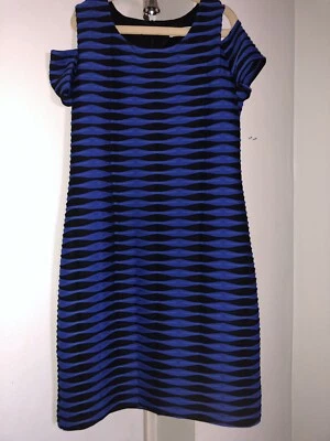 Vestido corto Body Con, azul marino y negro. Stripe Juniors Preadolescentes Tendencia Talla 10-12 Foto 1 de 4