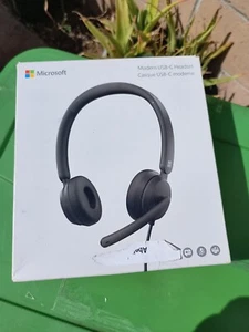 Microsoft Modern USB-C Headset I6N-00011 Model 2026 - Picture 1 of 7