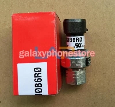 1PCS New For CAREL SPKT00B6R0 Pressure Sensors - Image 1 of 2