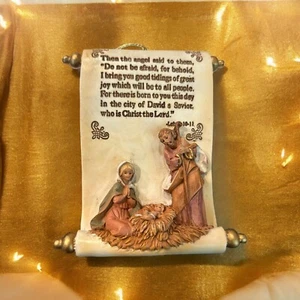 Coleccionable Fontanini Sagrada Familia Nuevo Rollo Ornamento Lucas 2:10-11 - Imagen 1 de 6