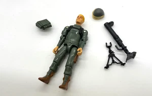 GI Joe 1982 Short-Fuze Straight Arm 100% Complete With Card - Picture 1 of 4