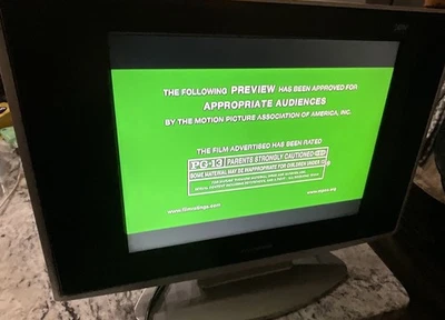 Sylvania LCD TV/DVD Combo 15" Flatscreen Retro Gaming LD155SC8 No Remote VIDEO - Image 1 of 4