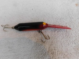 Vintage Whing Dinger fishing Lure Red / Black Nice - Picture 1 of 9