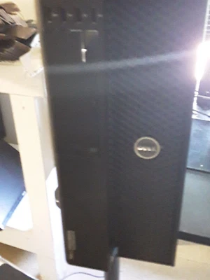 Dell T5810 8 GB ram no HDD - Image 1 of 3