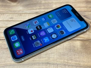 Apple iPhone 11 - 64GB - White (Unlocked) A2111 (CDMA + GSM) Tested & Works - Afbeelding 1 van 9