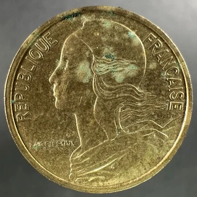 1986 France 5 Centimes – Well‑Worn Detail - Image 1 of 4