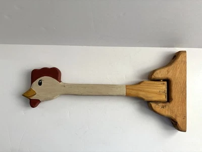 Kitsch 民间艺术长颈鸡毛巾架架农舍厨房装饰 — 第 1/4 张图片