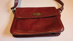 Bolso de Hombro Etienne Aigner Cuero Borgoña Cartera Porta Pañuelos I.D. Vintage - Imagen 1 de 5