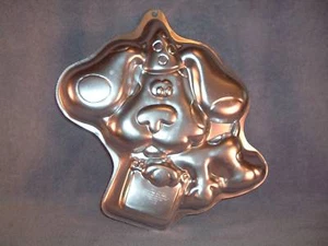 BLUES CLUES Notebook dog Wilton Cake Pan 1999 2105-3060 - Picture 1 of 1